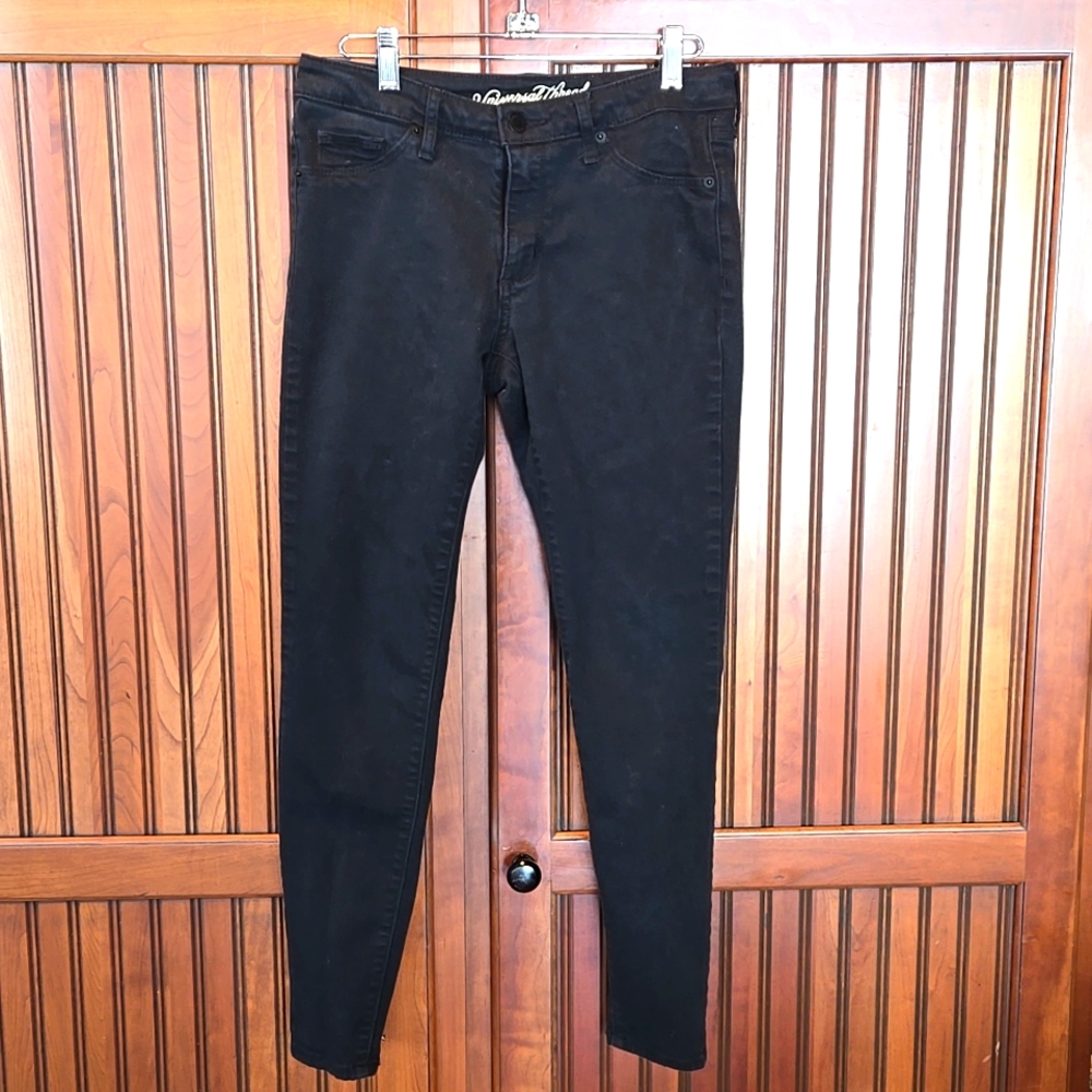 Black Skinny Jeans